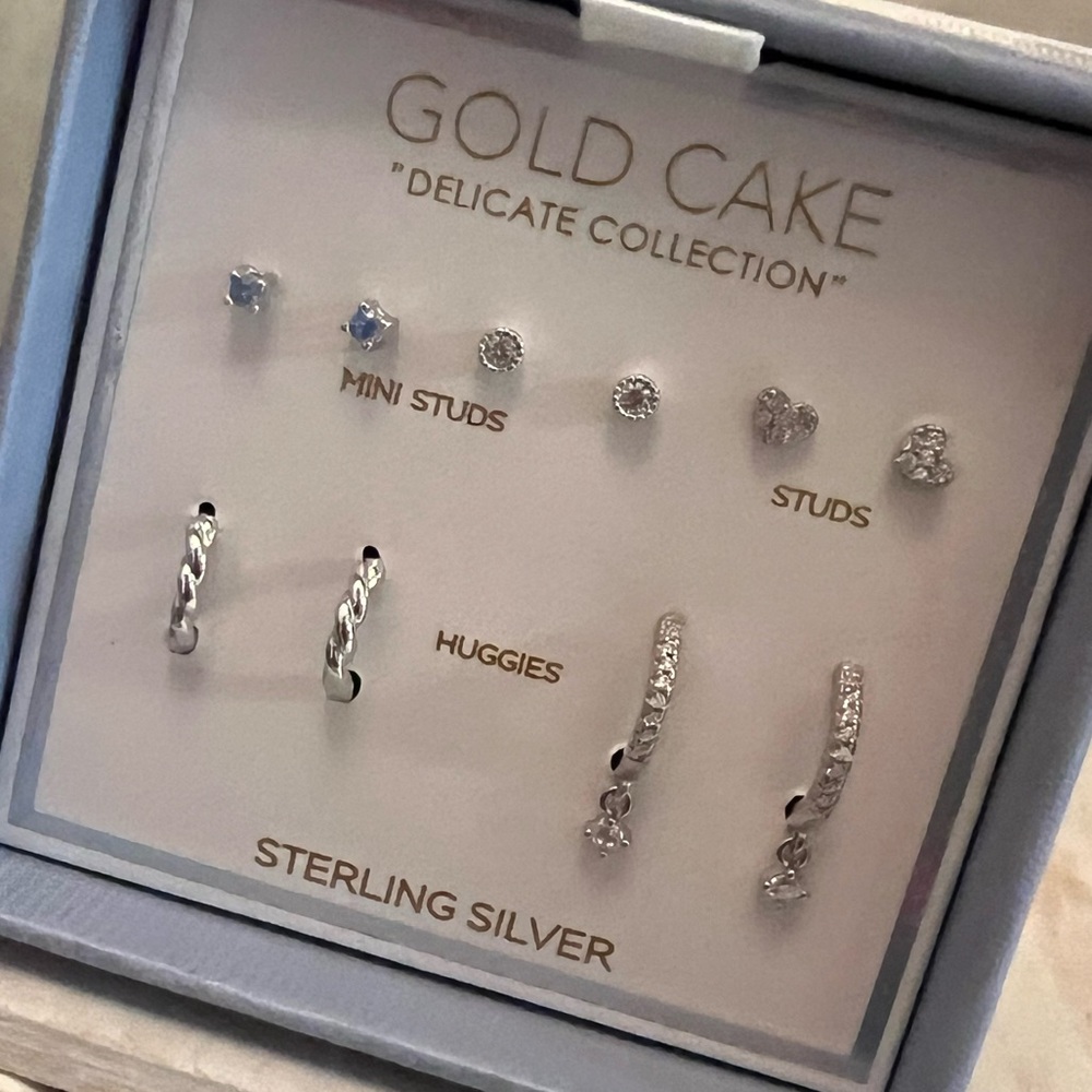 Gold Cake Delicate Collection Five Earring Set - Picture 2 of 3